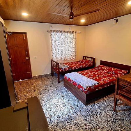 Sunny Smiles Homestay 망갈로르 외부 사진